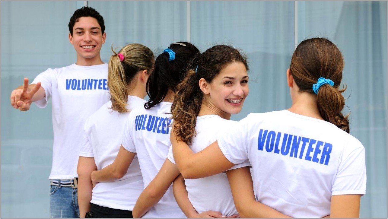Does Volunteer Experience Look Good On A Resume