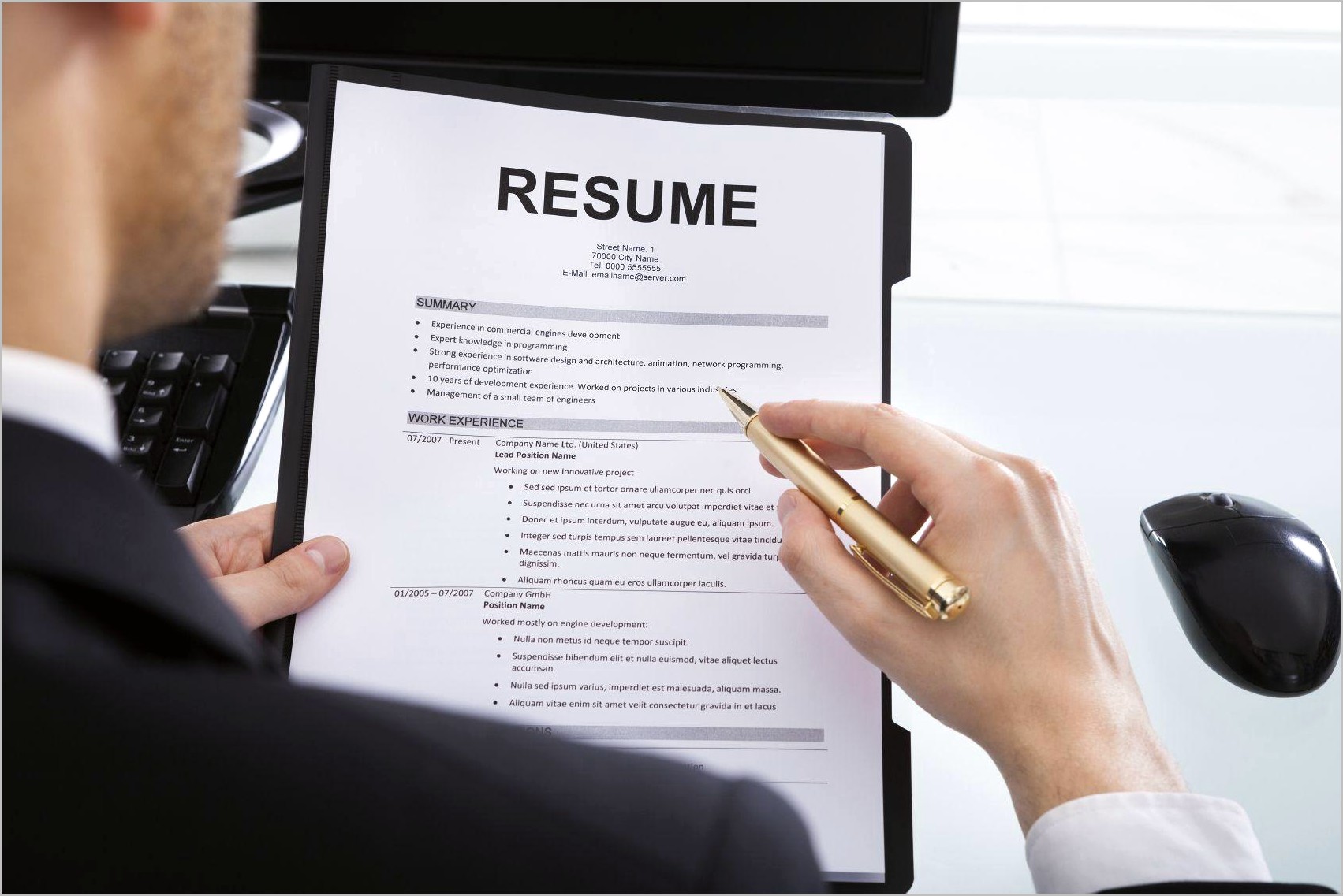 Resume Experience Descriptions Have A Period