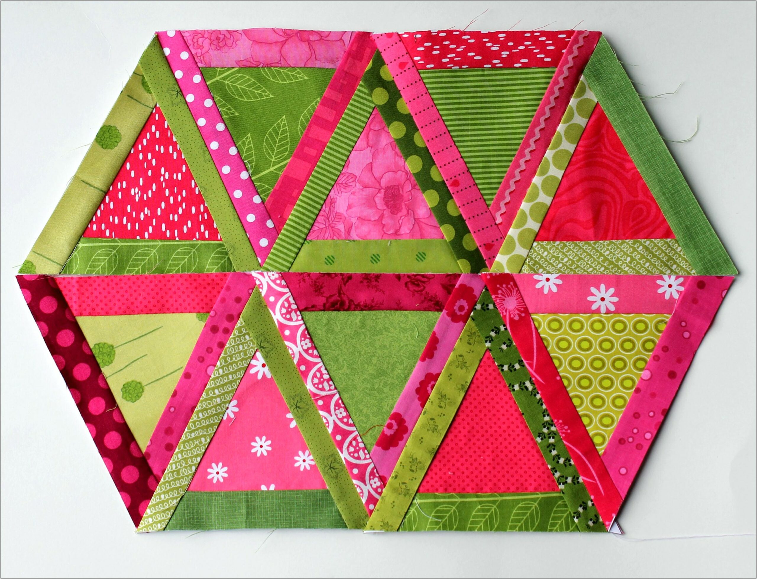 A Modern Triangle Quilt Free Template