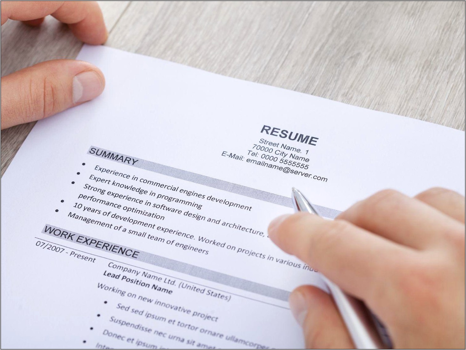 Should A Resume Have A Summary And Objective