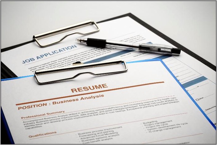 Should A Resume Have An Objective And Summary