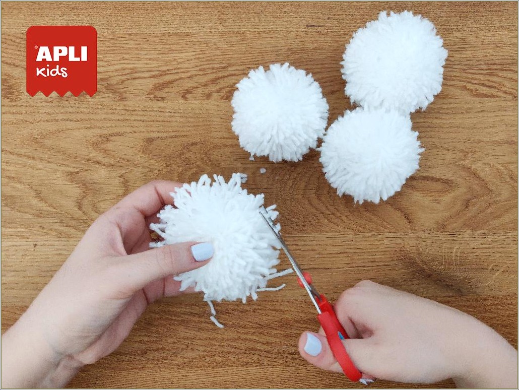 Easy Pompom Centers Free Download Template