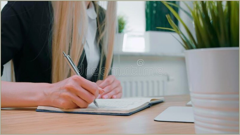 Writing Down Worker On A Resume