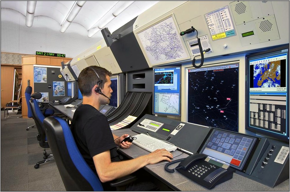 Air Traffic Controller Resume Sample