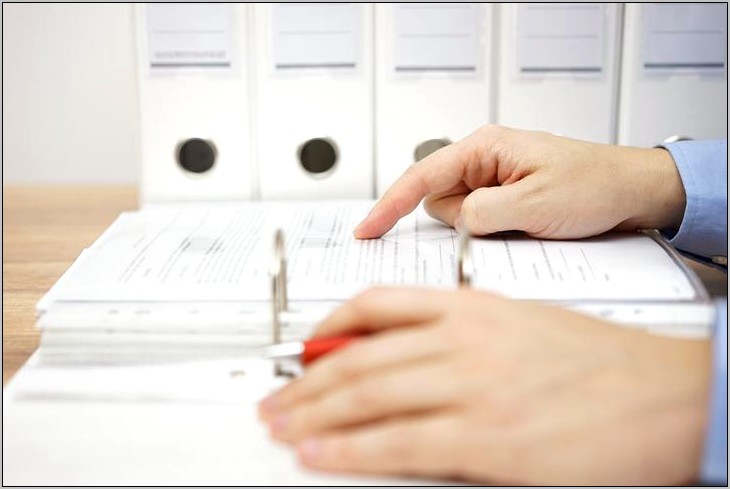 Document Control Specialist Resume Example